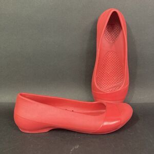 Crocs Gianna Ballet Flats - Women's Size 4 - Crimson Red - Slip-Ons